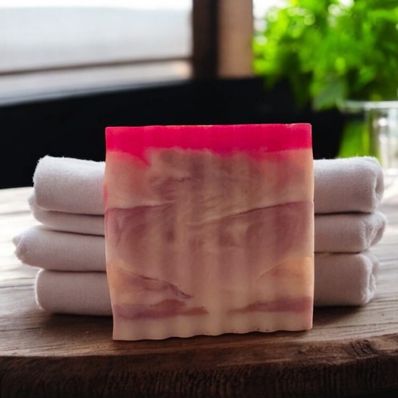 SOAP BOX $20 for 5 LBS of PREMIUM SOAPS W/CLAYS, ESSENTIAL OILS, NATURAL INGRED. - Picture 15 of 17
